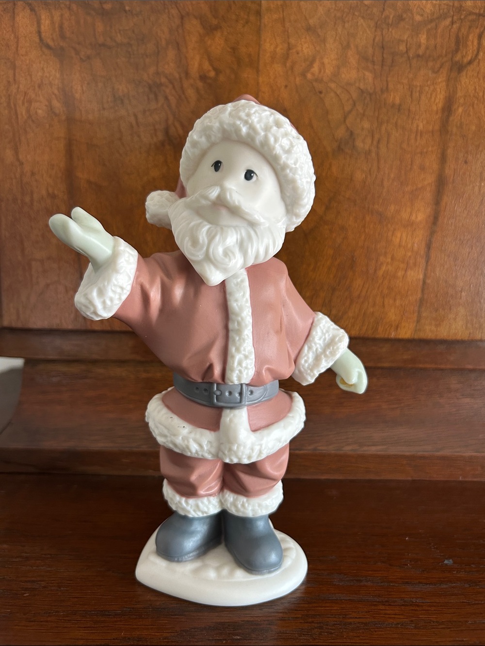 Golden Memories by Lladro Santa Figurine